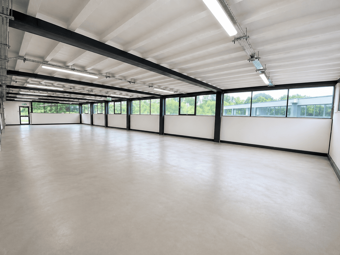 new-build-warehouse-construction-london1.png